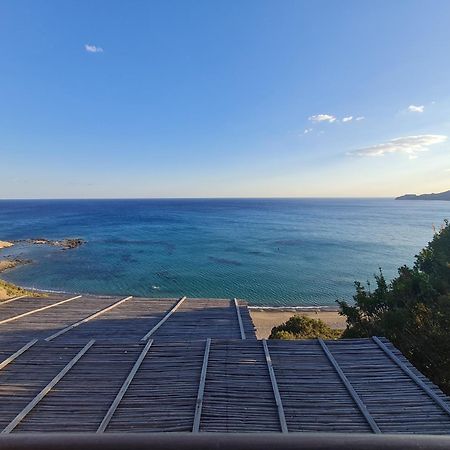 Villa Petrino Tsoútsouros Eksteriør bilde